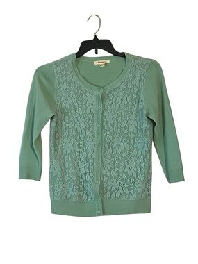 Forever 21 | Mint Green Lace Cardigan